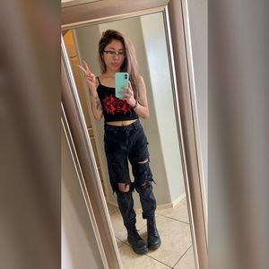 Meet your Posher, Demitria